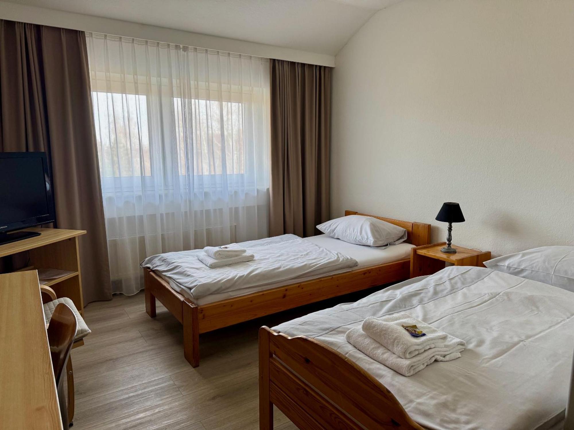 Gaestehaus Hassloch/Pfalz Luaran gambar